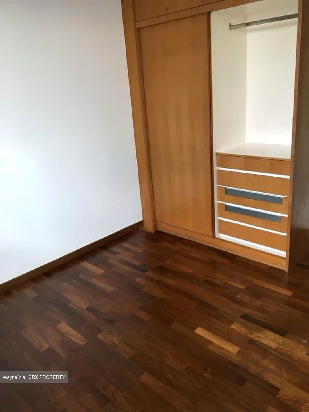 The Sunshine (D19), Apartment #596747491
